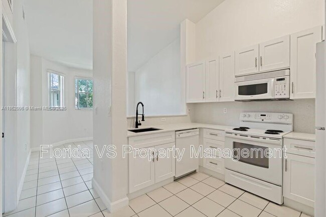 Photo - 1663 SE 29th St Unit 204