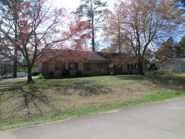 Photo - 3bd, 2ba. with carport
