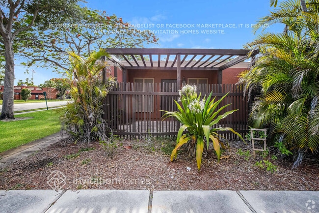 Building Photo - 1500 Hammock Ln Rental
