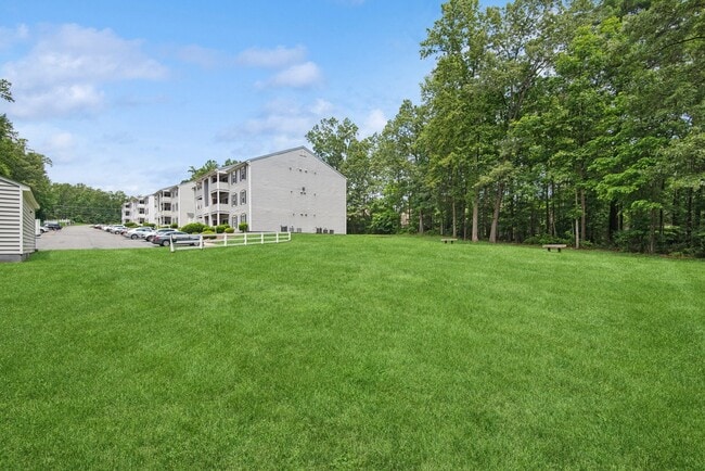 Building Photo - Woodgate Rental