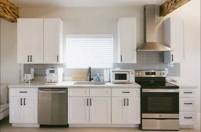 Photo - 337 N 13th St