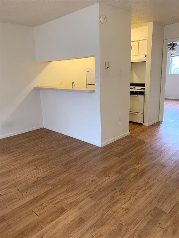 Photo - 10810 Newmont Rd Unidad 7