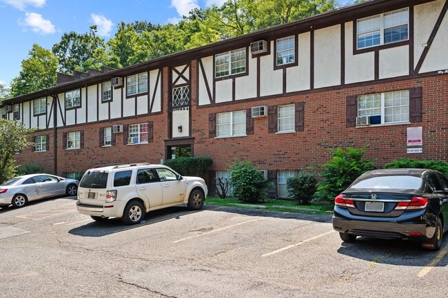 Photo - The Woods at Wyoming