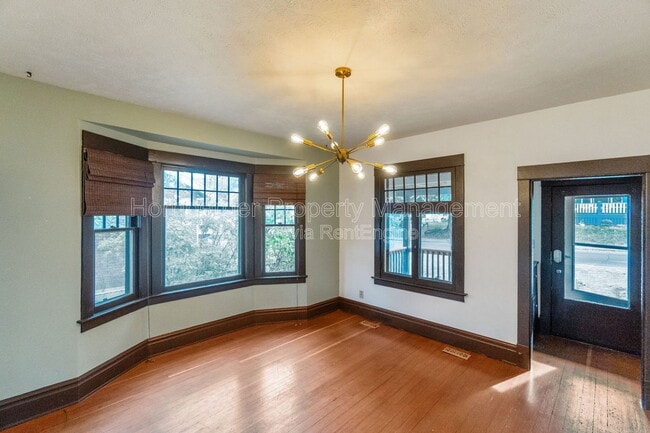 Photo - 1311 E 16th Ave