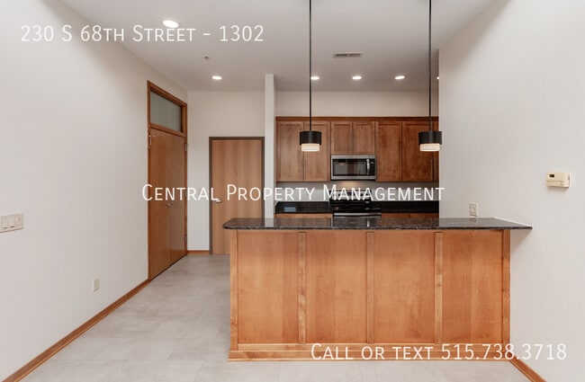 Photo - 230 S 68th St Unidad 1302