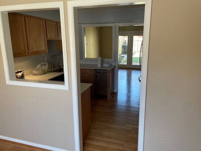 Photo - Gorgeous townhome in Kings Grant