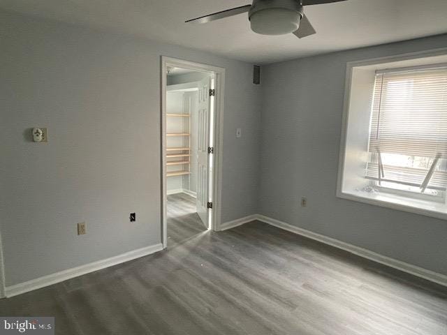 Photo - 4520 Baker St