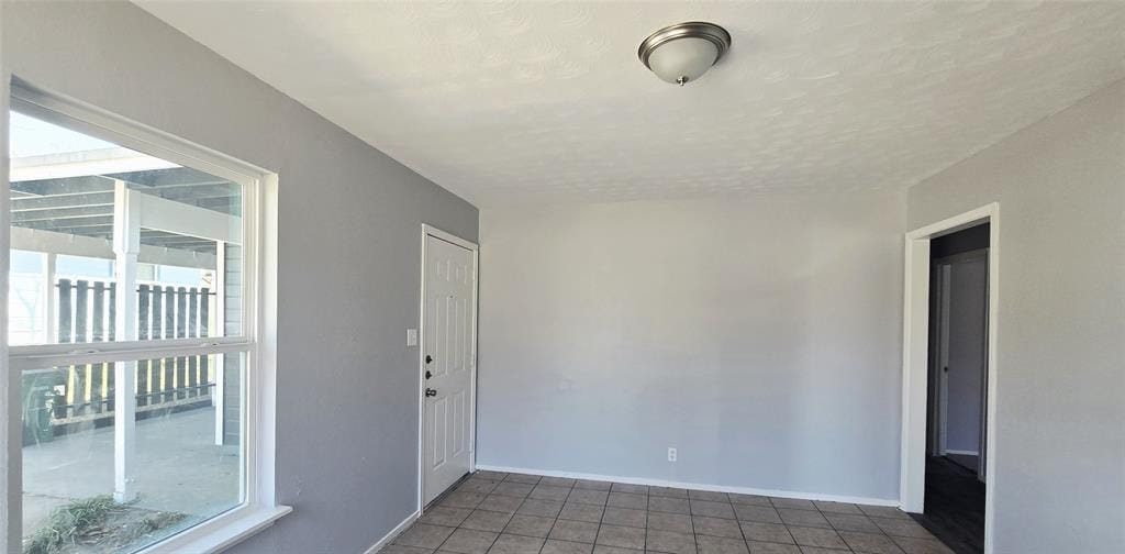 Photo - 9013 Slayton Dr