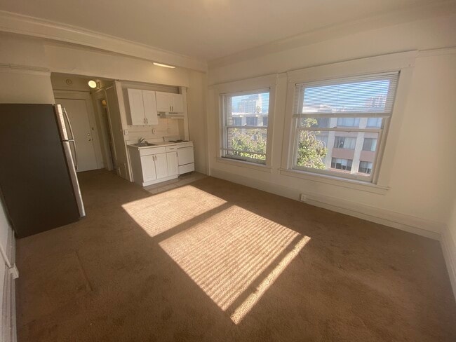 Photo - Raymond Investments LLC.