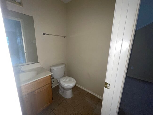 Photo - 519 Gandara Dr