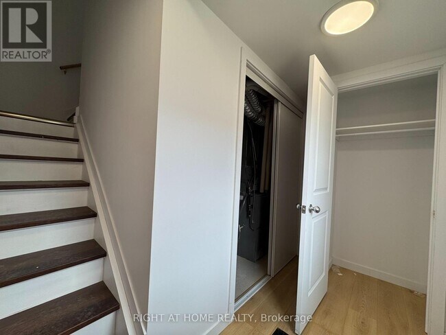 Photo - 113 HighRiver Trl