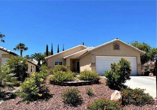 Photo - 5473 Green Palms St