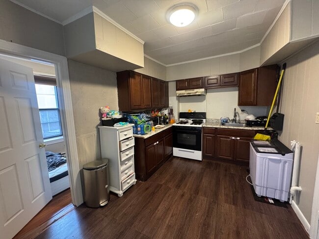 Photo - 205 Endicott St Unidad 2