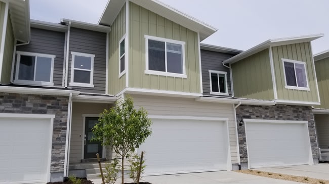 Photo - 11472 S Hollybrook Loop