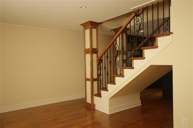 Building Photo - 4021 Cole Ave Unit 208