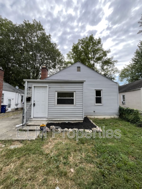 Building Photo - 474 S Weyant Ave Rental