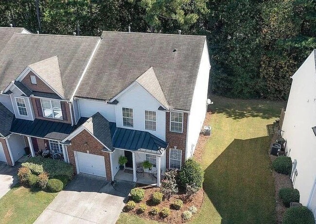 Photo - 3032 Kentmere Dr