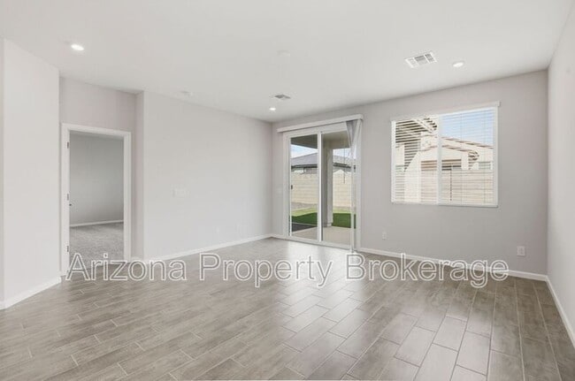 Photo - 18260 W Daley Ln