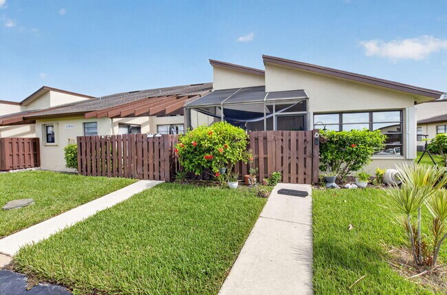 Photo - 13953 Nesting Way Unit D