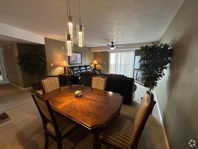 Building Photo - 1195 Privet Dr Unit 421 Rental