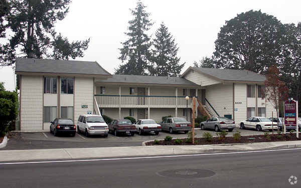 Rainier Terrace Apartments - Rainier Terrace Apartments