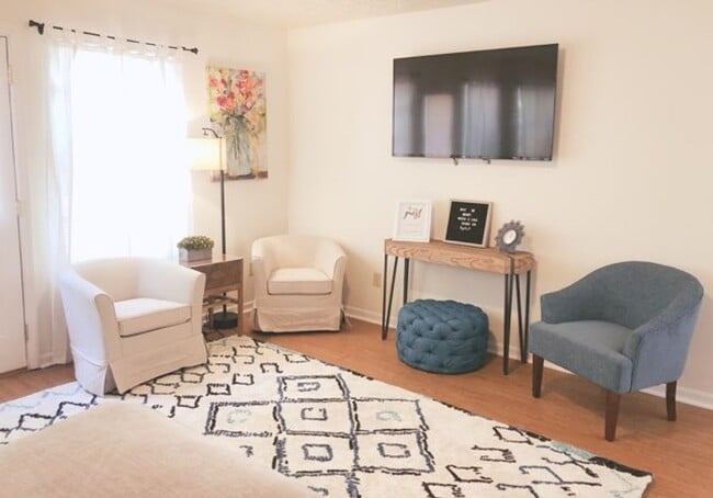 Photo - Fully Furnished and Stocked Monthly Rental