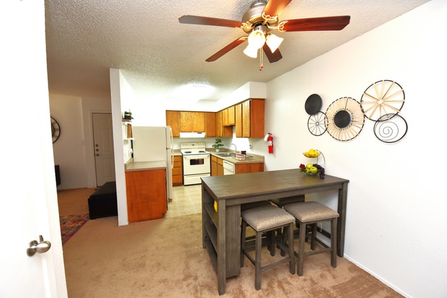 Photo - Sedona Ranch Apartments