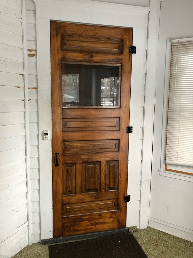 Front Door - 309 E 1st St Unit 309