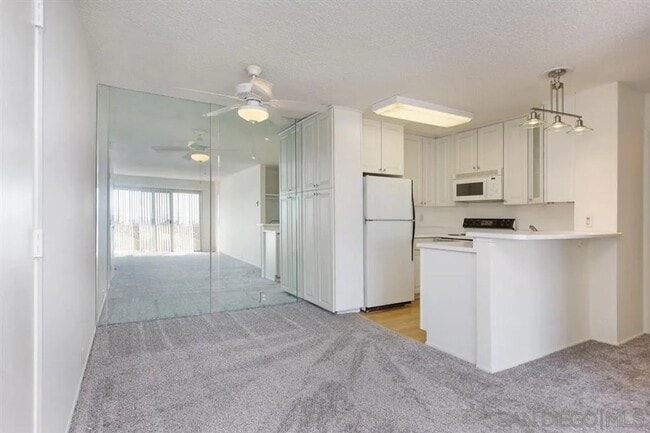 Photo - Large 1-bedroom condo at The Plaza Condos in Pacific Beach Unidad 230