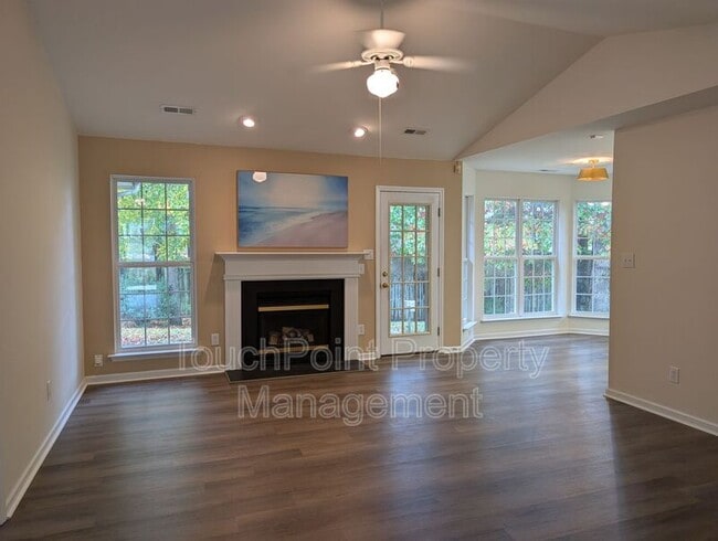 Photo - 3114 Pine Pointe St