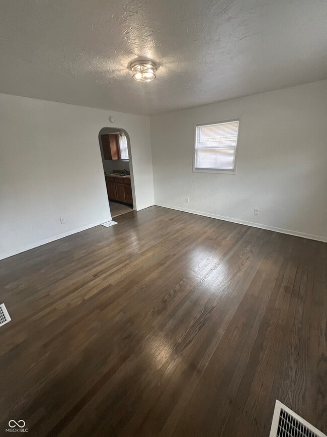 Photo - 702 W 23rd St