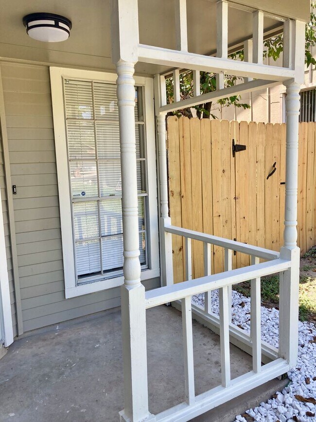 Photo - 1809 Prairie Knoll Ct Unit B