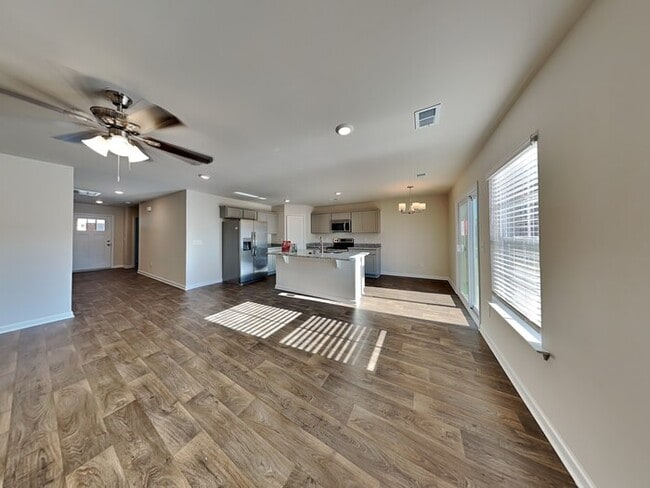 Photo - 1638 Commendable Ct