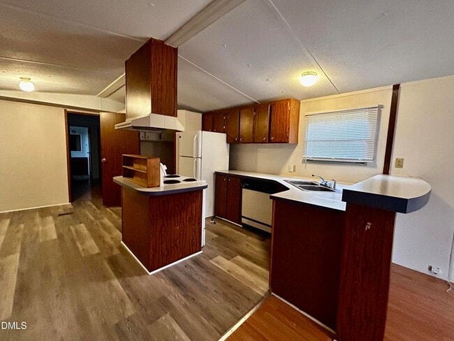 Photo - 2128 Jack Rd