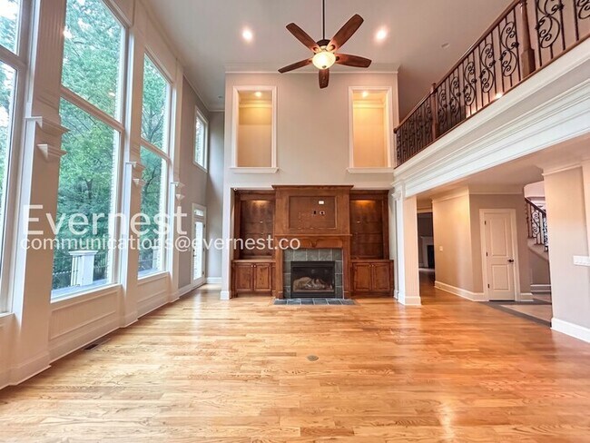 Photo - 4002 Moheb St SW