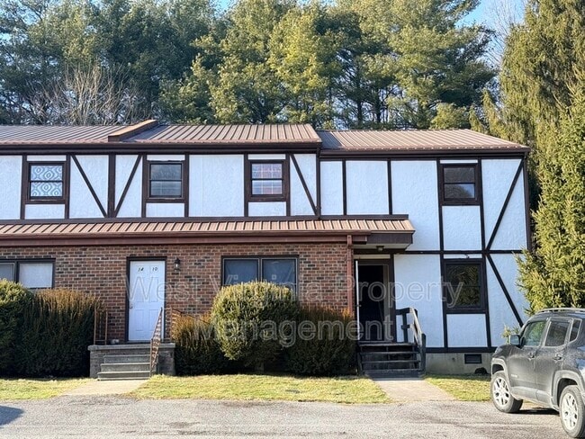 Building Photo - 184 Wyndale Dr Unit 12