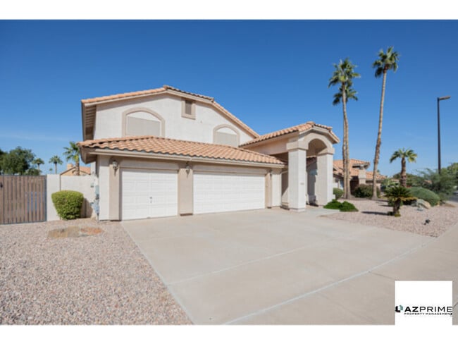 Building Photo - 926 W Wagner Dr