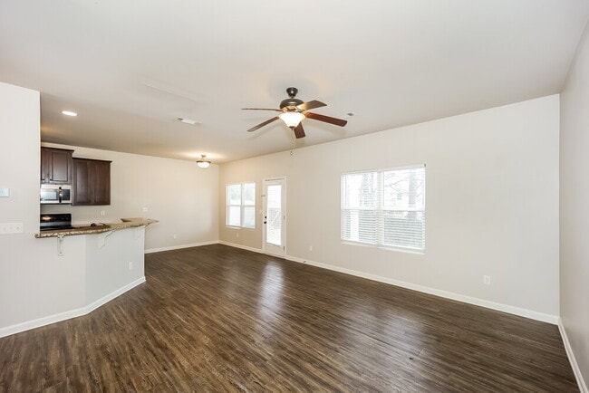 1847 Simmons Ln