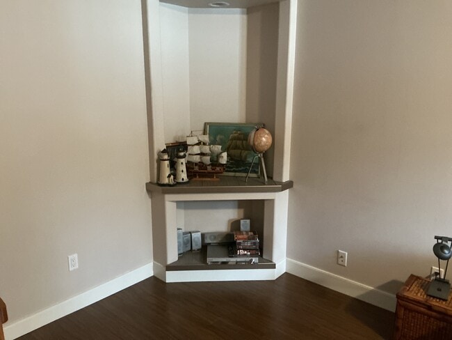 11315 105 St NW Unit Studio