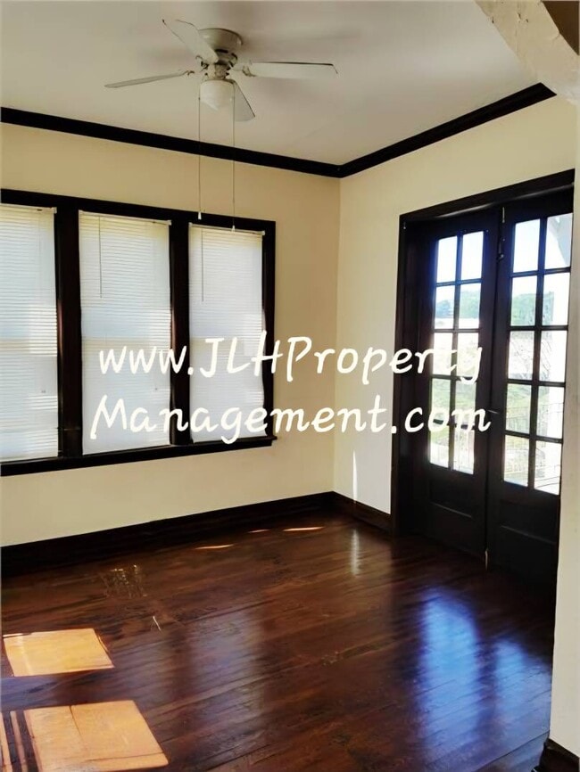 624 W Stephenson St Unit 3