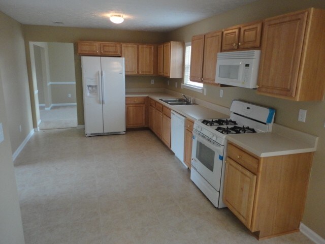 Photo - 2951 Aviator Cir Casa