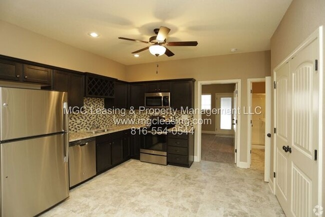 Photo - Your Private Retreat Awaits at Eagle Creek Townhomes!