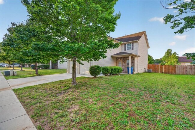 Photo - 6120 Hemperly Rd