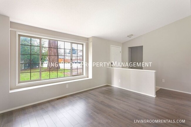 Photo - 8715 NE 109th Ct