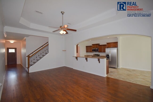 Photo - 143 Windyhill St