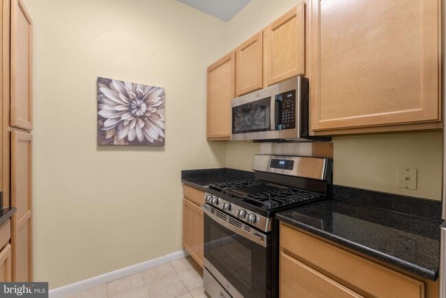 Photo - 355 I St SW Unit S104
