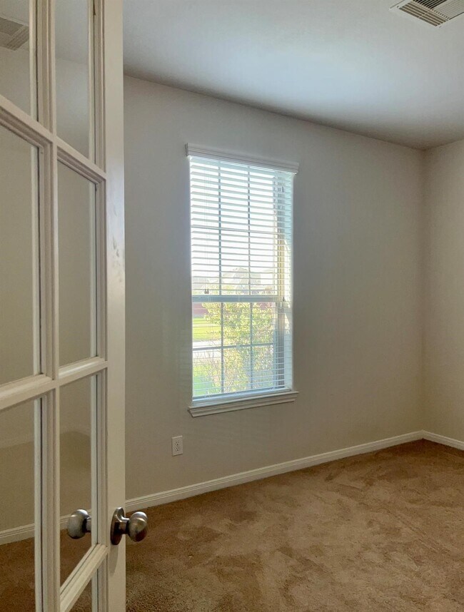 Photo - 19523 Midnight Glen Dr