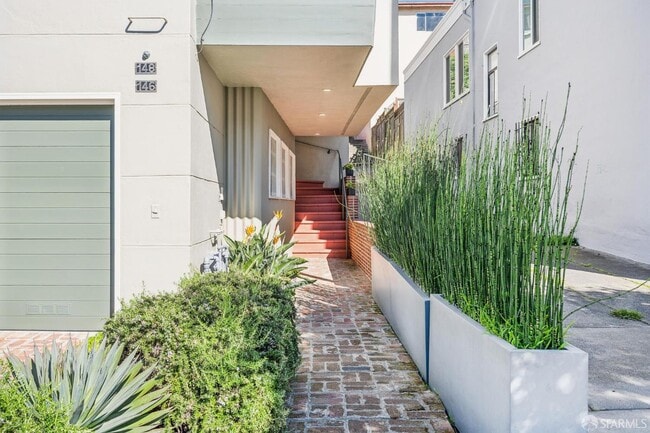 Photo - 148 Beaumont Ave