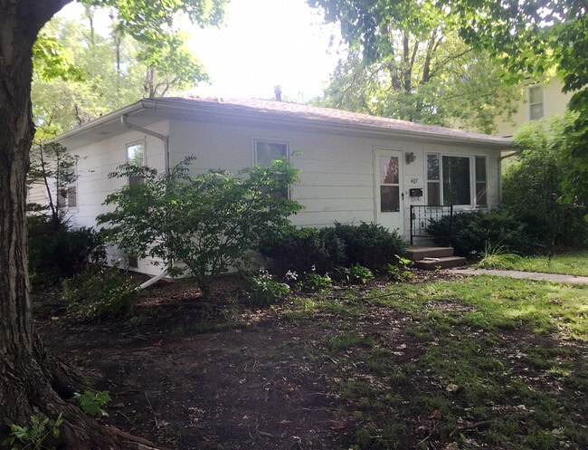 Building Photo - 407 West Adams Avenue