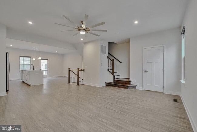 Photo - 7849 Francis Dickens Ln